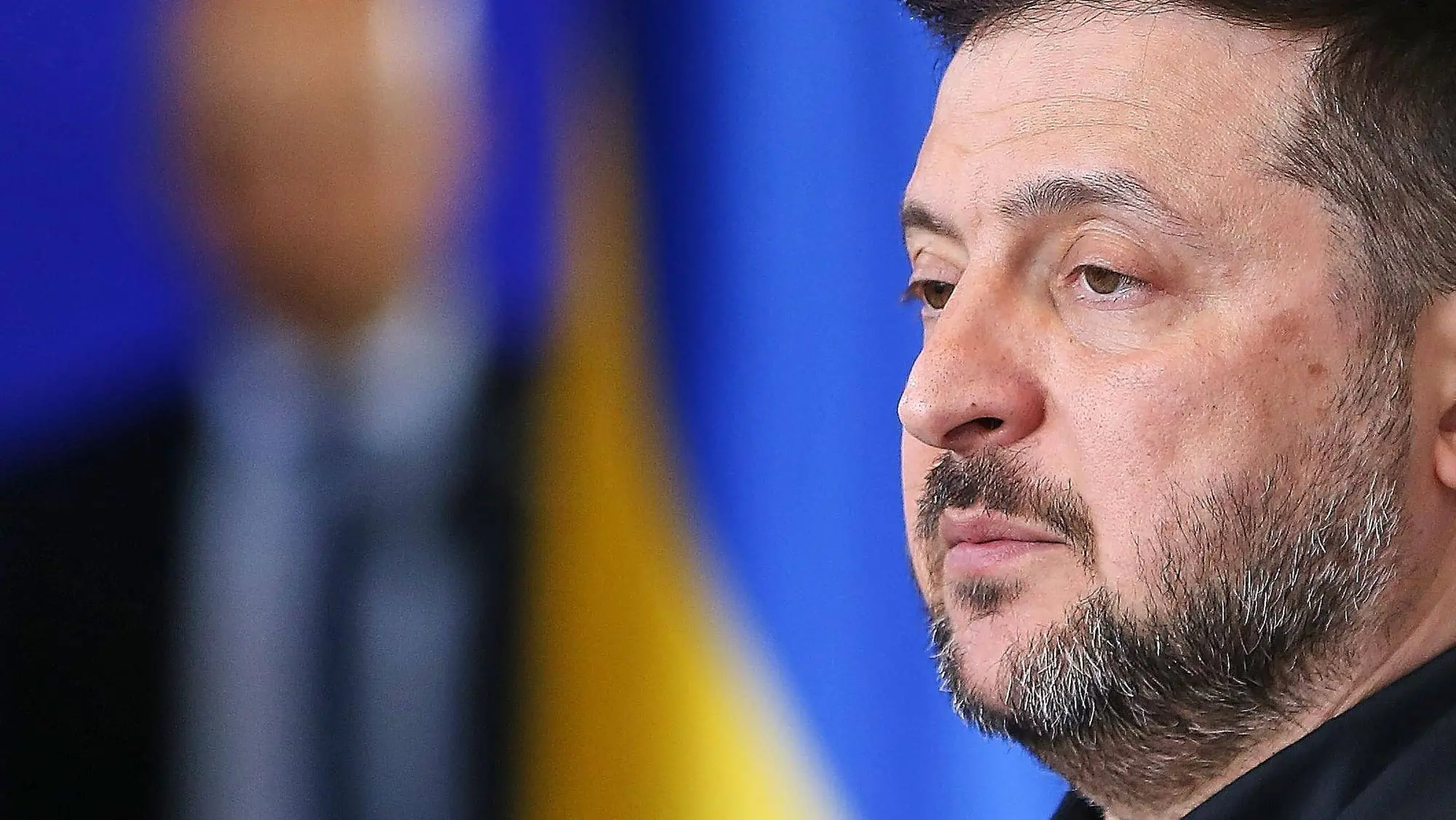 Un port russe de la mer Noire pris pour cible J.D. Vance appelle Zelensky à mettre fin aux attaques contre les pétroliers
