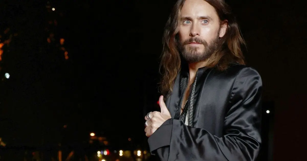 Pour son nouveau film, Jared Leto faisait exprès de s'enlaidir sur le tournage (mais il y avait une bonne raison)