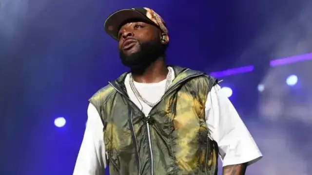 ‘I Spend ₦400 Million Monthly’ – Davido