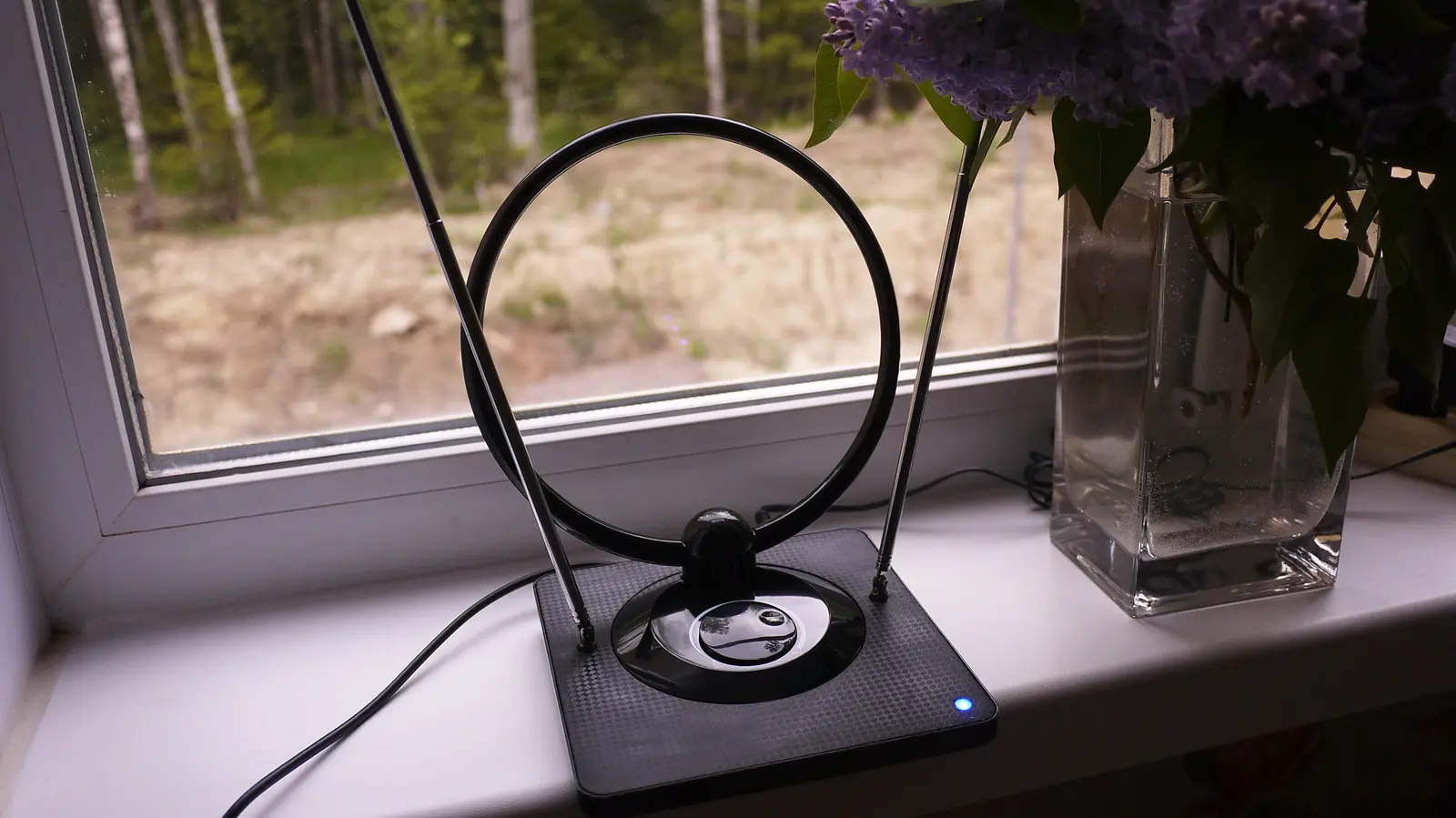 Can You Use An Indoor TV Antenna Outdoors?