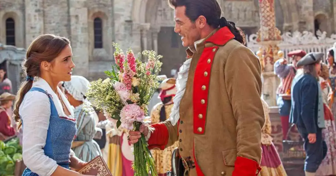 Disney miserait sur Glen Powell pour Gaston, avec un vrai défi