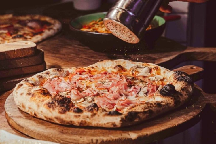 Experience the Best Pizza in Liverpool